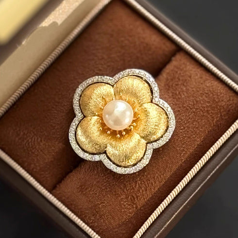 Gold Flower Pearl Brooch